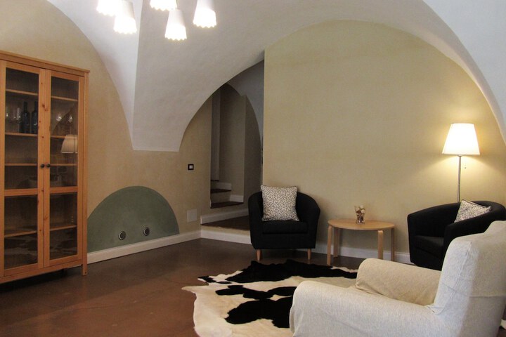 Lounge 50 of 66