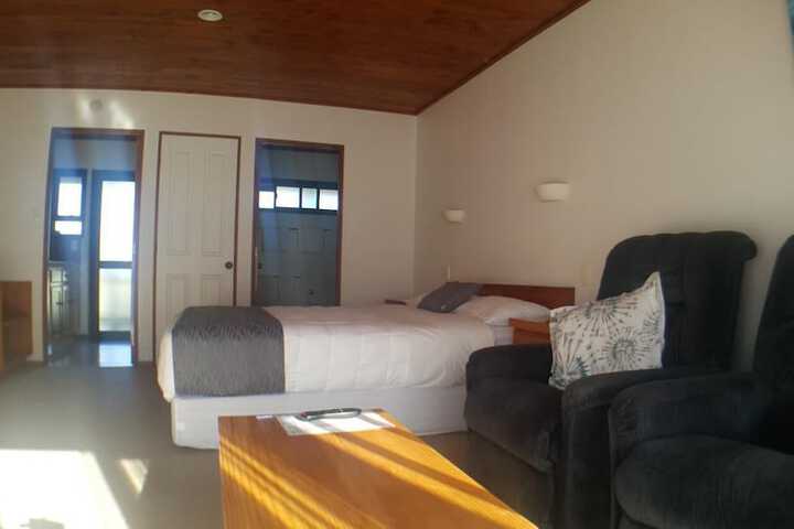 Room 7 of 57