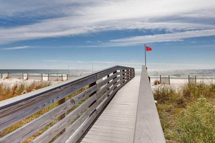 Beach 4 of 8