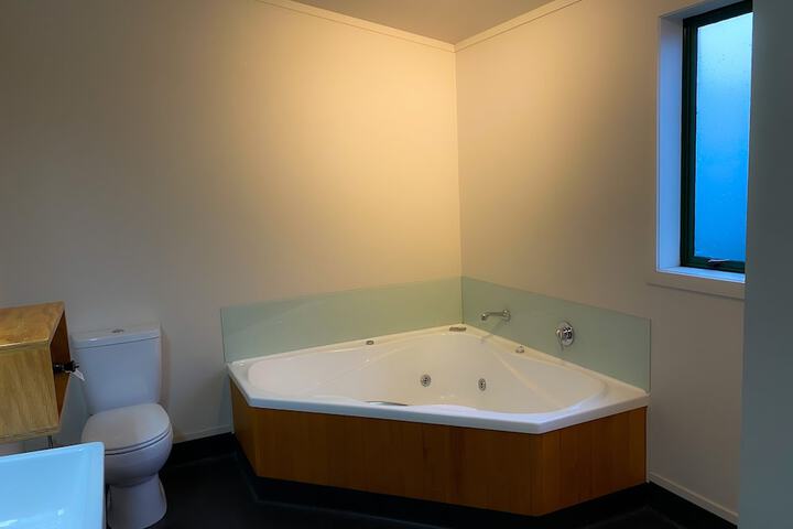 Room 40 of 46
