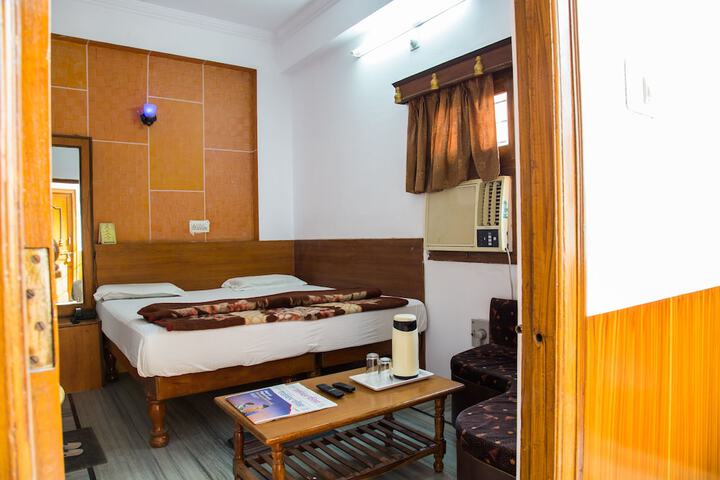 Room 29 of 58