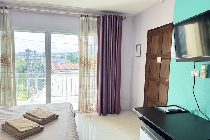 Room 30 of 95