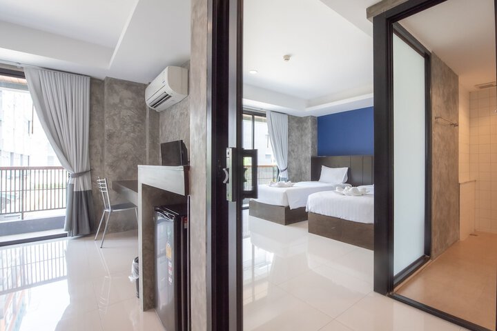 Room 21 of 146