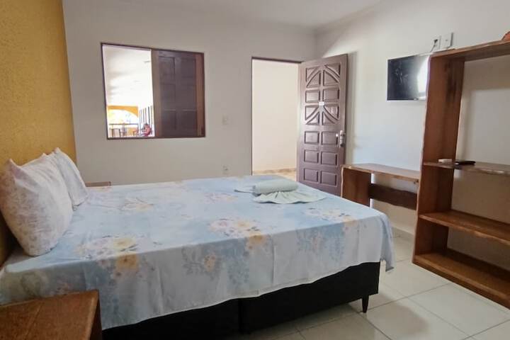 Room 2 of 20