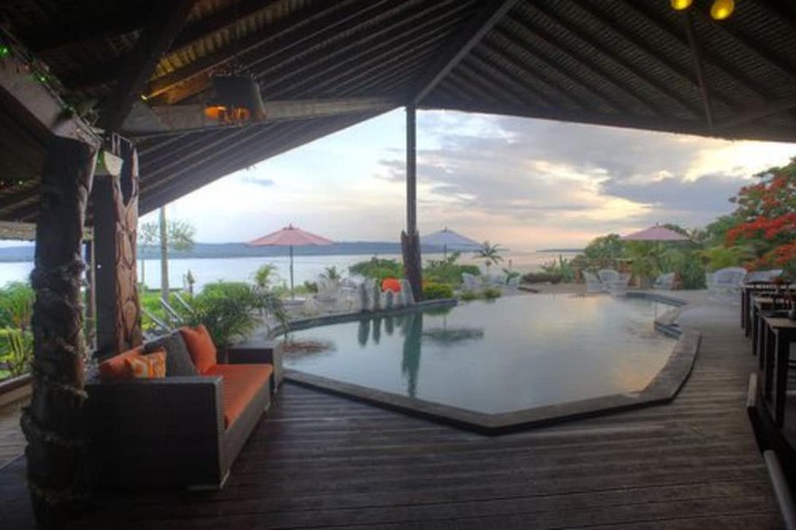 Pool Hotel