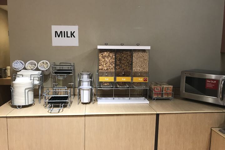 Breakfast buffet