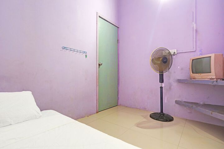 Room 20 of 27