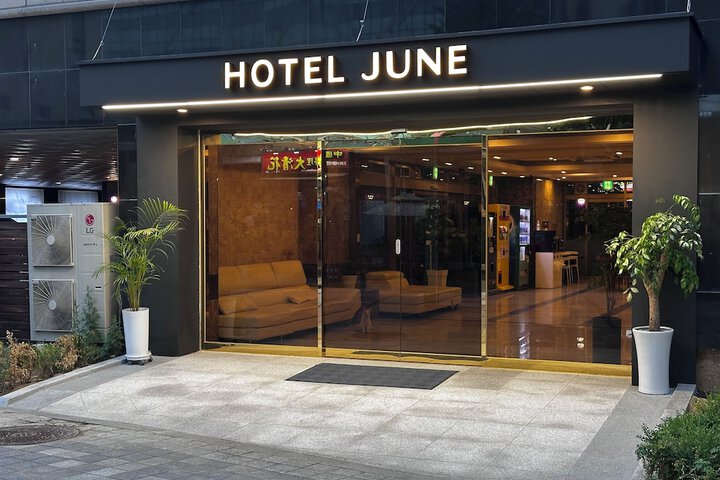 Hotel 48 of 50