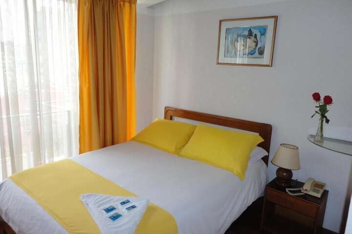 Room 12 of 29