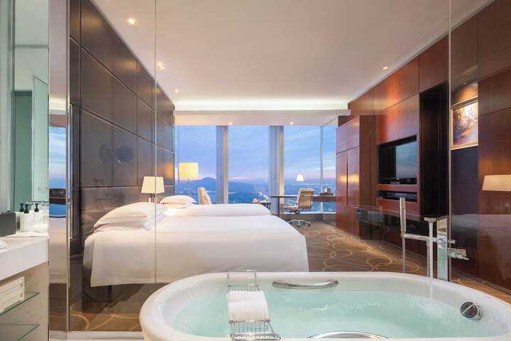 Room 16 of 54