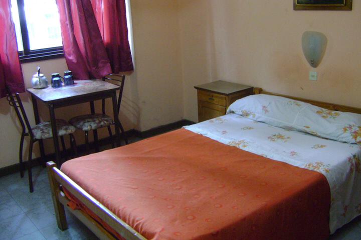 Room 5 of 46