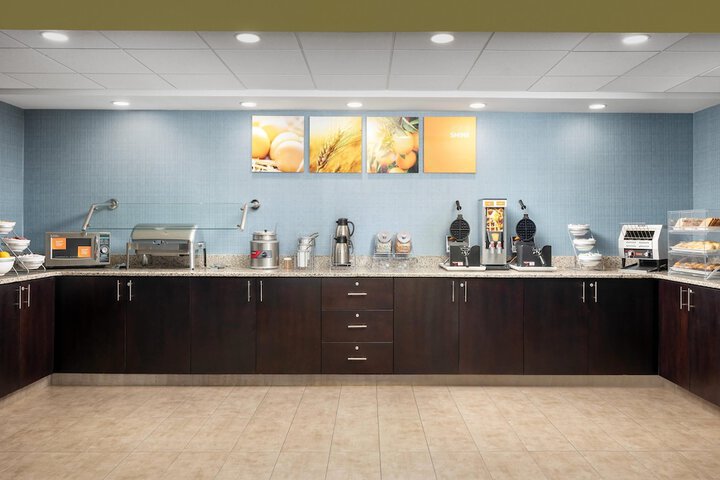 Breakfast/Coffee Service 22 of 26