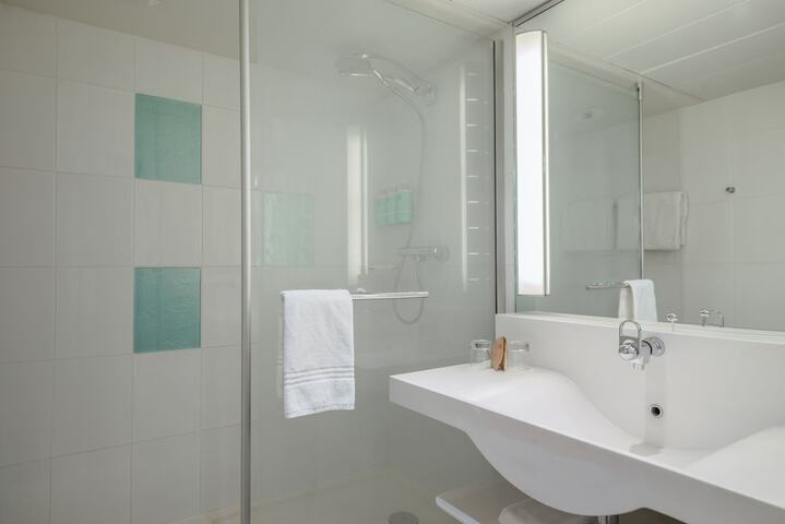Bath Interior