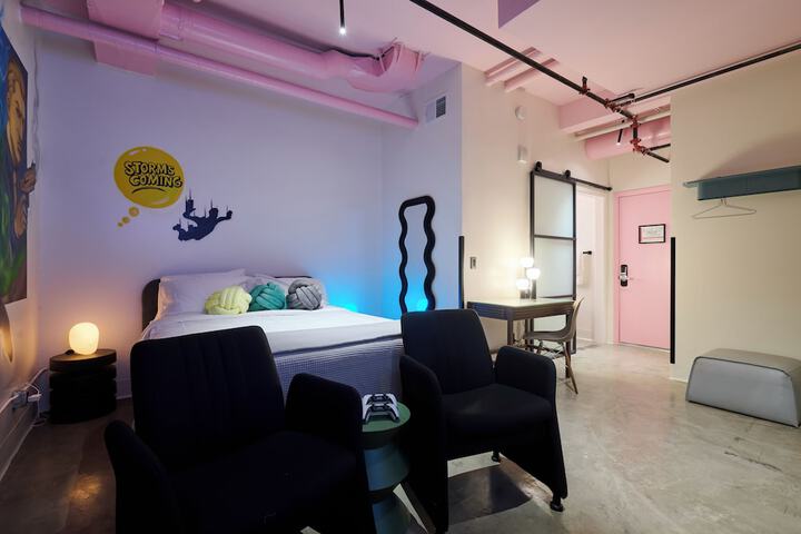 Room 60 of 92