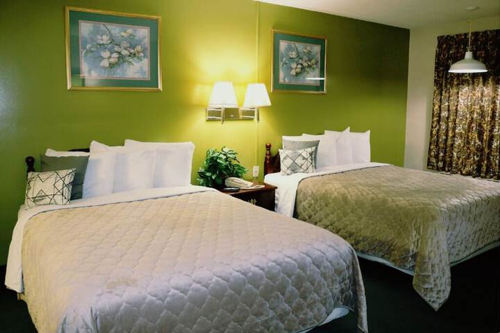2 Double Beds (2 of 8)