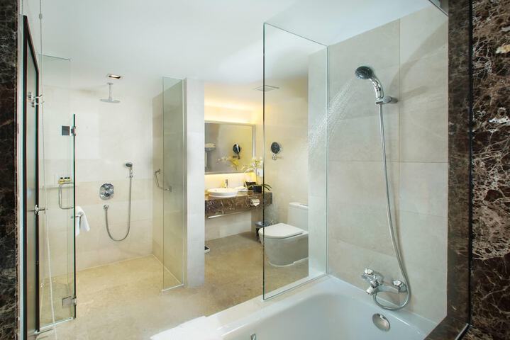 Bath Interior