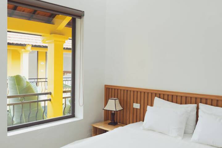 Room 40 of 91