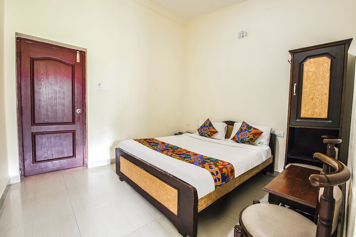 Room 6 of 20
