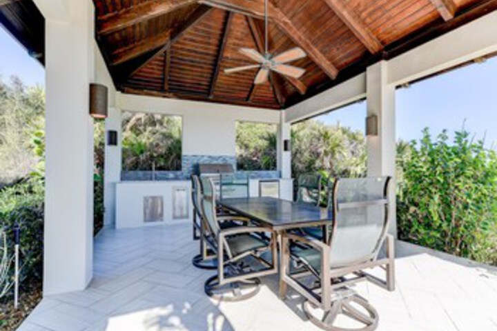 Terrace/Patio 3 of 105