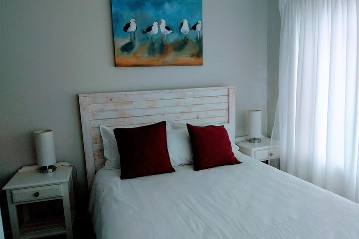 Room 4 of 11