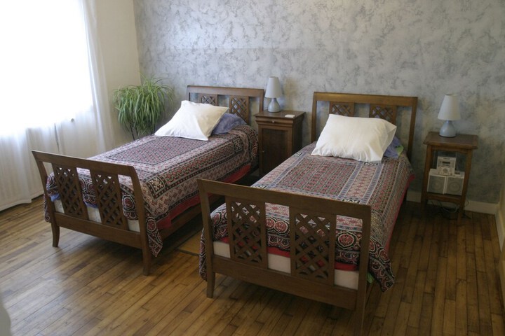 Room 2 of 46