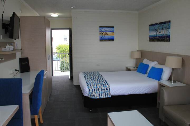 Room 20 of 53
