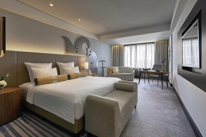 Room 27 of 139