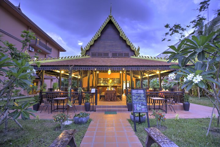 Hotel 70 of 86