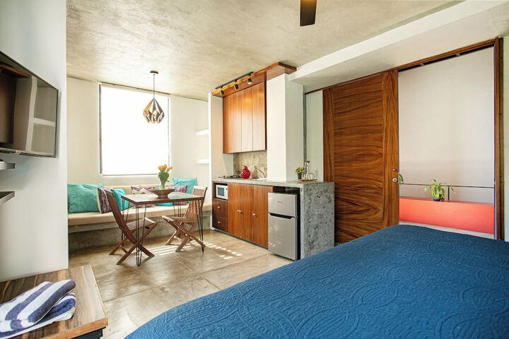 Room 30 of 68