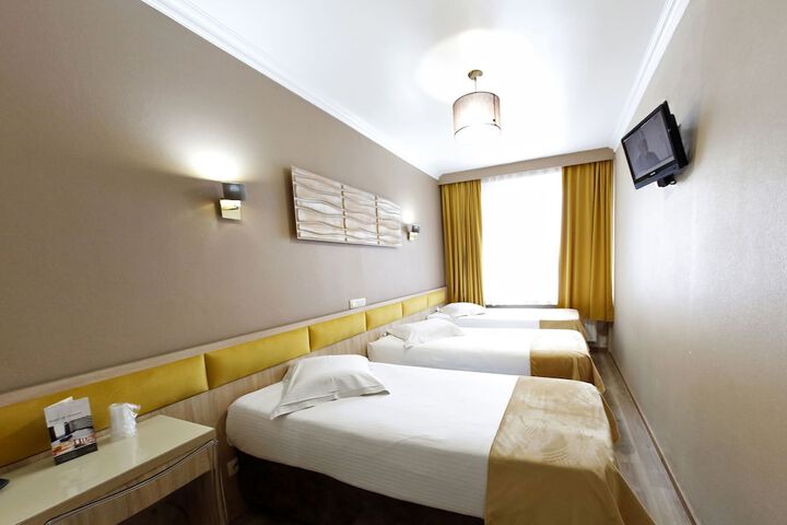 Room 30 of 67