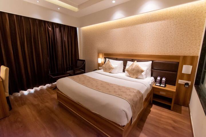 Room 20 of 74