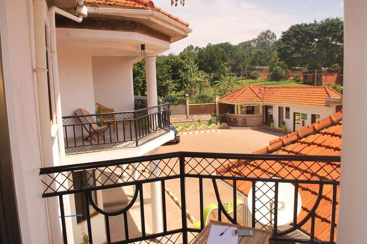 Terrace/Patio 72 of 182