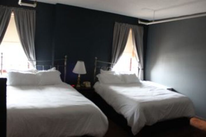 Room 19 of 49