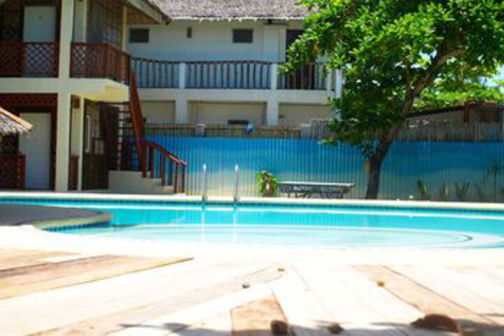 Pool 92 of 124