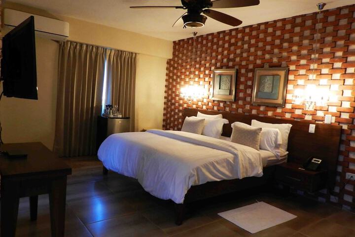 MON Hotel Boutique