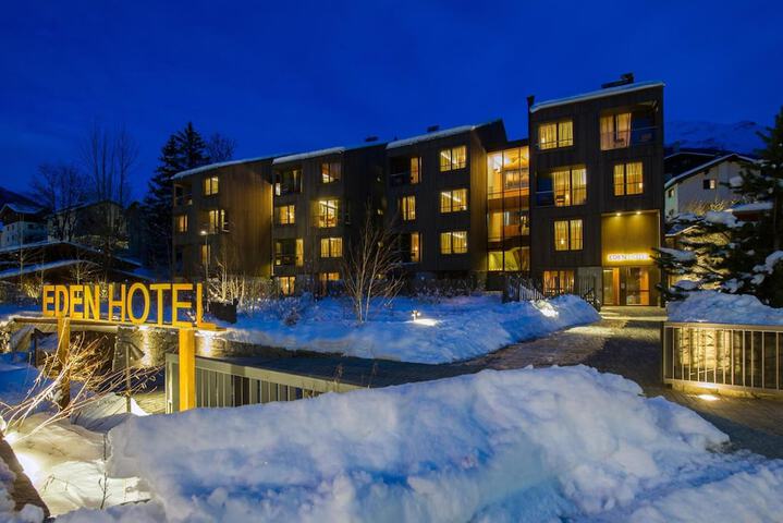 Hotel 60 of 62