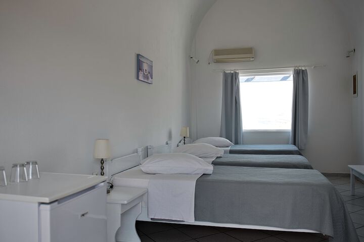 Room 16 of 107