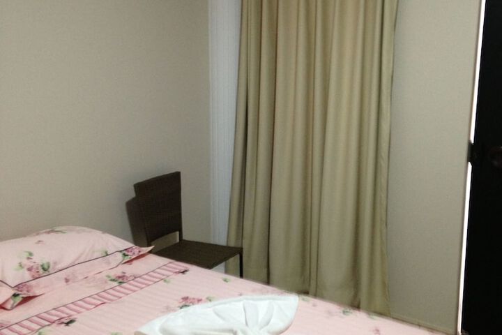 Room 11 of 57
