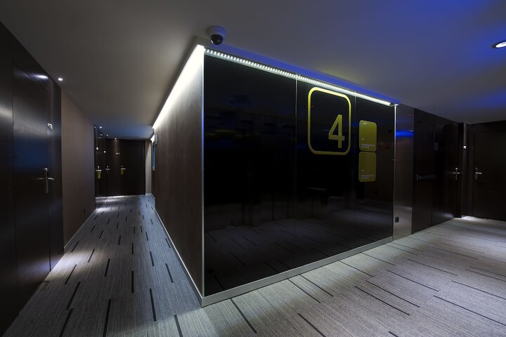 Ballroom/Hall 50 of 66