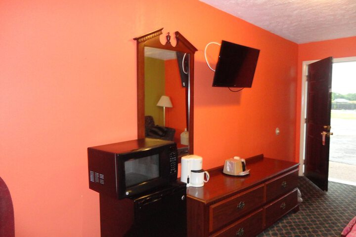 Room 7 of 23