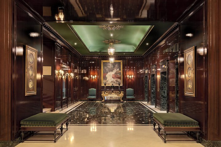 Hotel 136 of 139
