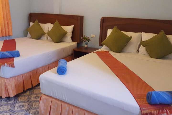 Room 12 of 53