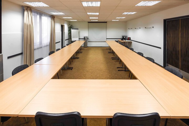 Meeting 40 of 49