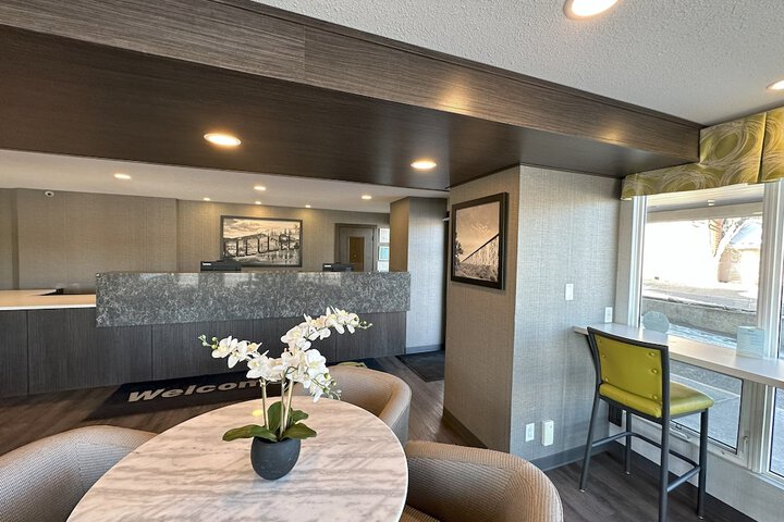 Hotel Interior 6 of 96