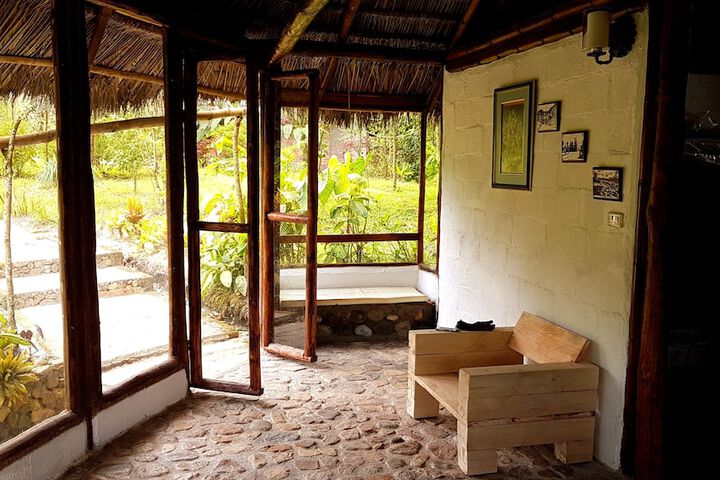 Room 7 of 28