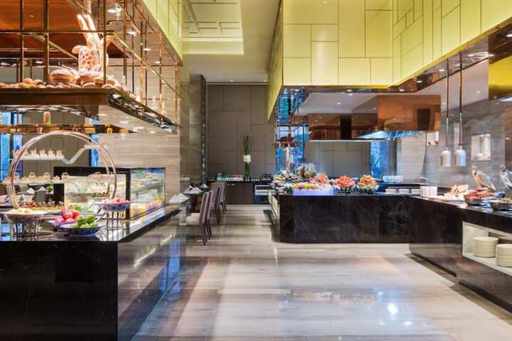 Dining Photos