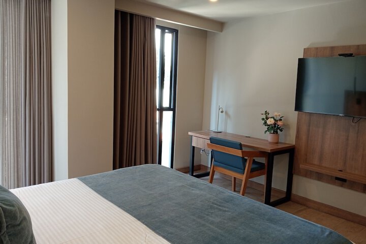 Room 17 of 123