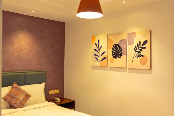 Room 46 of 158