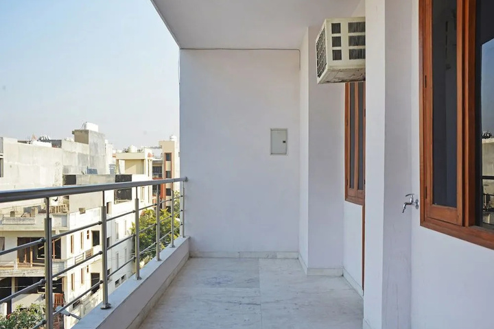 Terrace/Patio 7 of 9