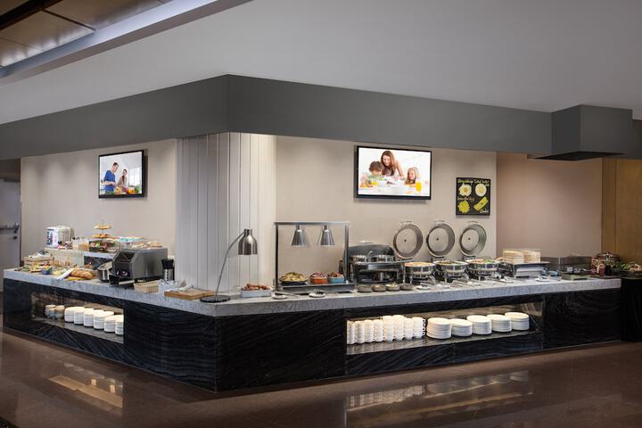 Breakfast area